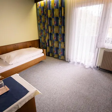 Brau-gasthof Sengstbratl * Linden (Upper Austria)